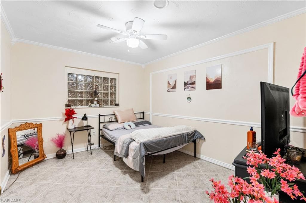 3042 Mango ST, FORT MYERS FL 33916-14