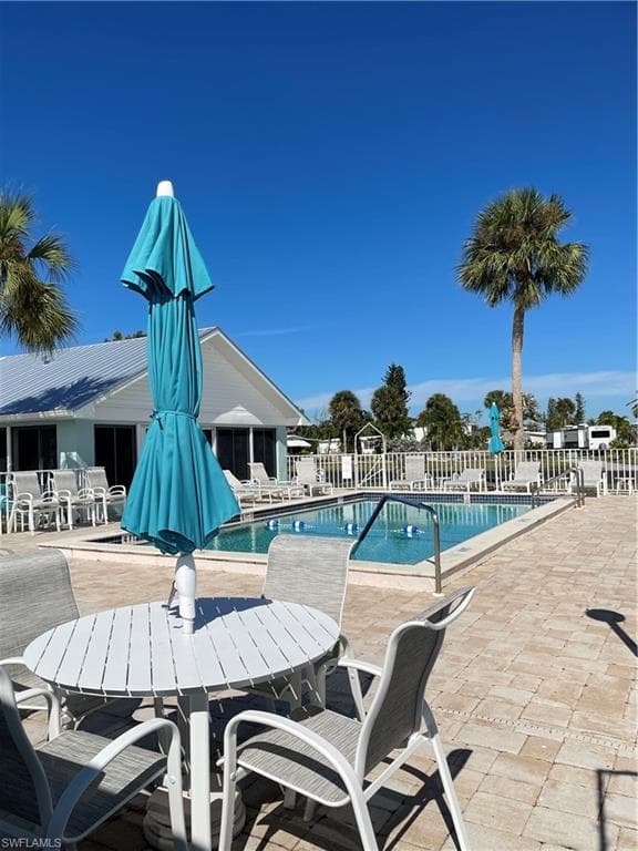 13651 Nightbird DR, FORT MYERS FL 33908-2
