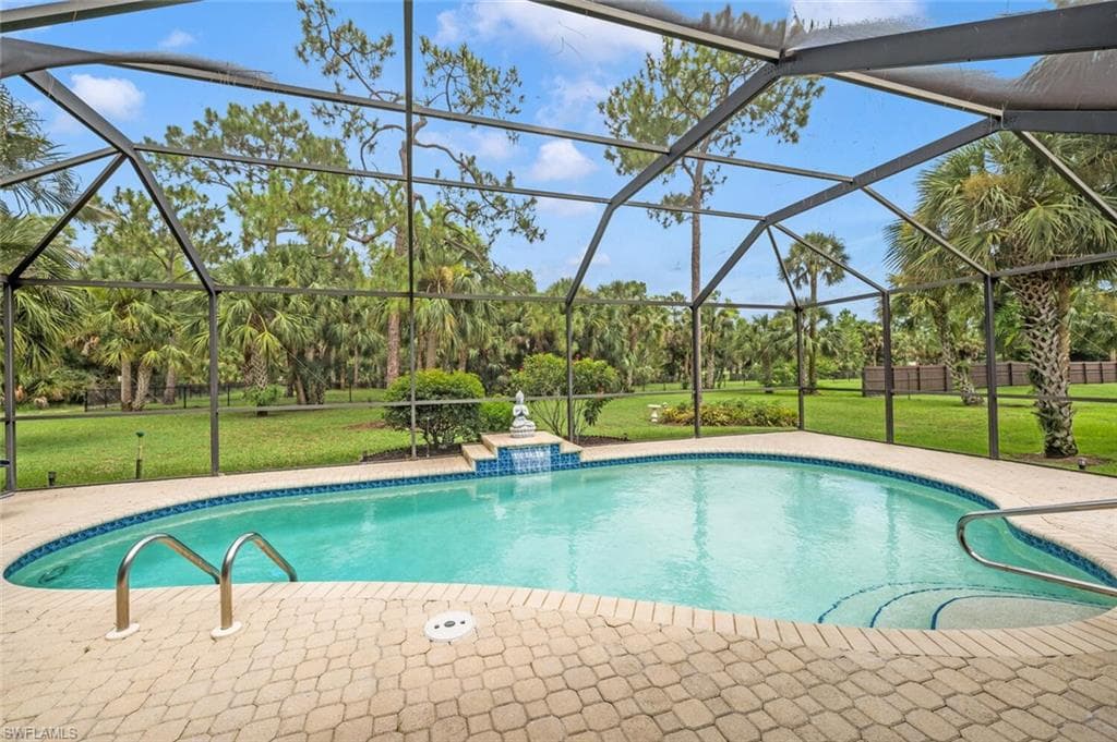 761 Pine Vale DR, NAPLES FL 34104-22