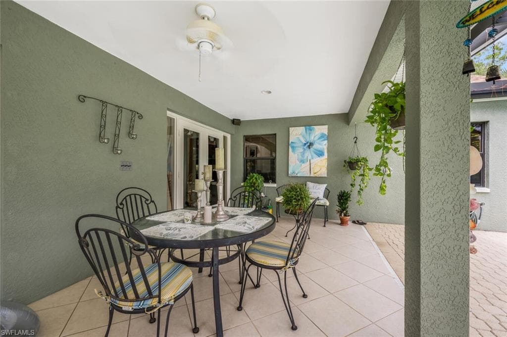 761 Pine Vale DR, NAPLES FL 34104-26