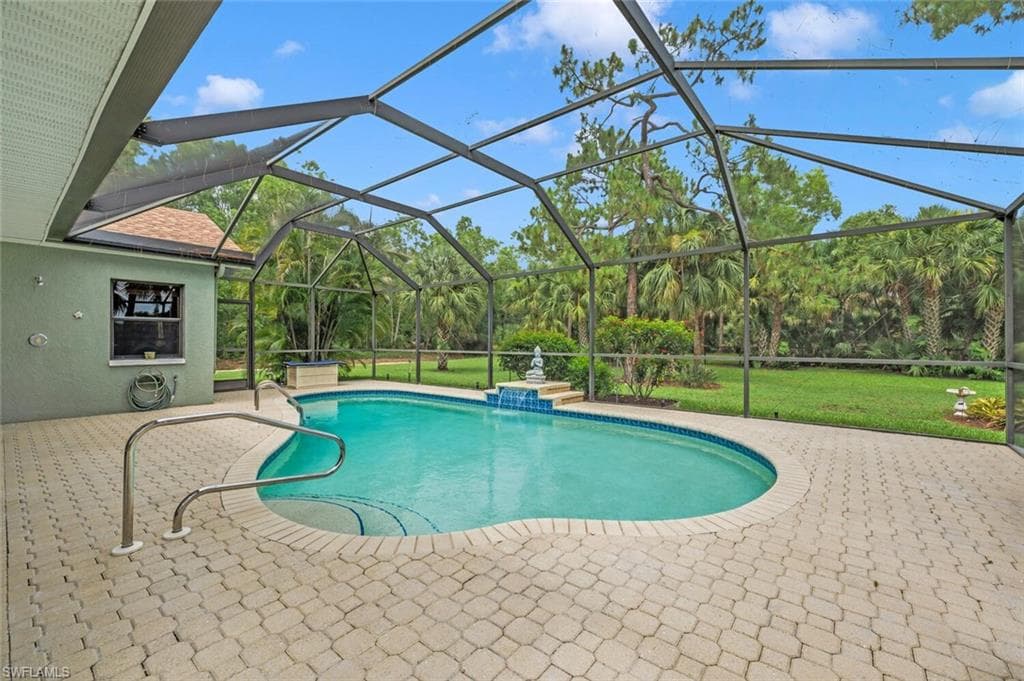 761 Pine Vale DR, NAPLES FL 34104-23