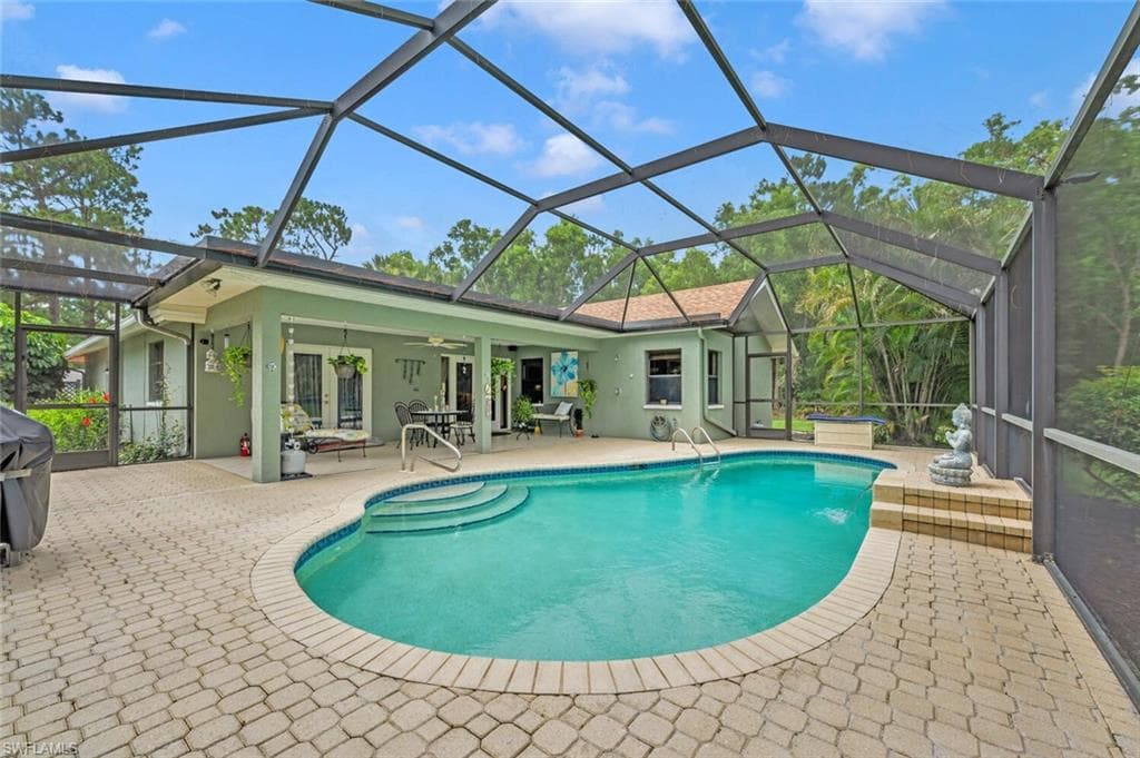 761 Pine Vale DR, NAPLES FL 34104-24