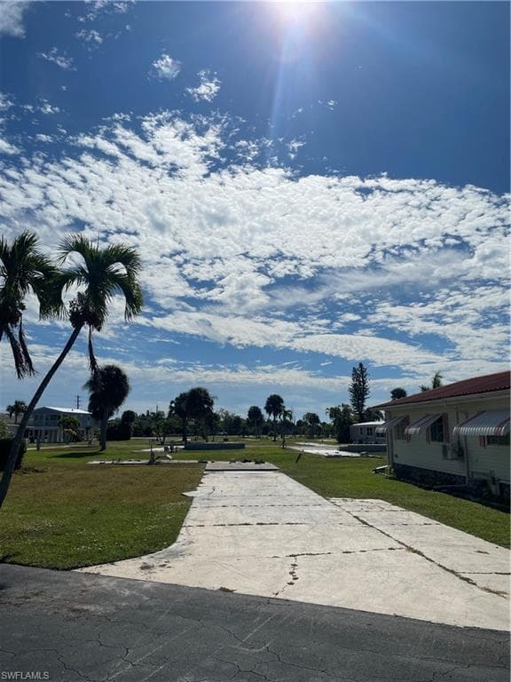 13680 Ovenbird DR, FORT MYERS FL 33908-5