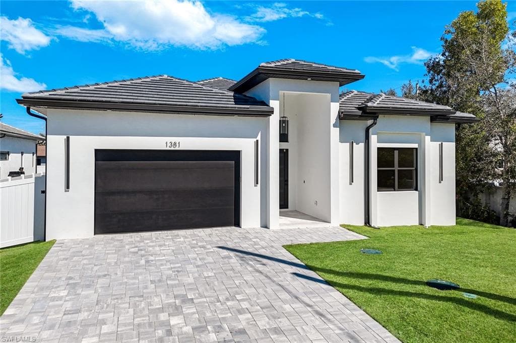 1381 Trail Terrace DR, NAPLES FL 34103-1
