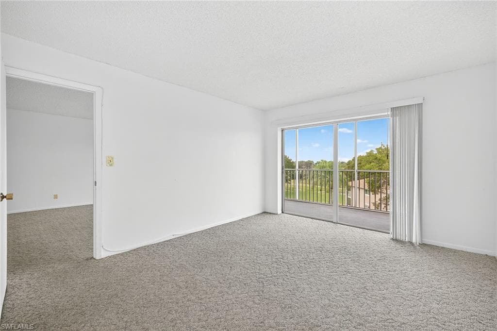 200 Pebble Beach BLVD # D406, NAPLES FL 34113-11