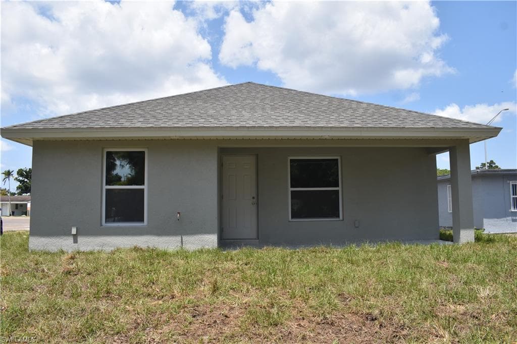 3880 Lora ST, FORT MYERS FL 33916-5