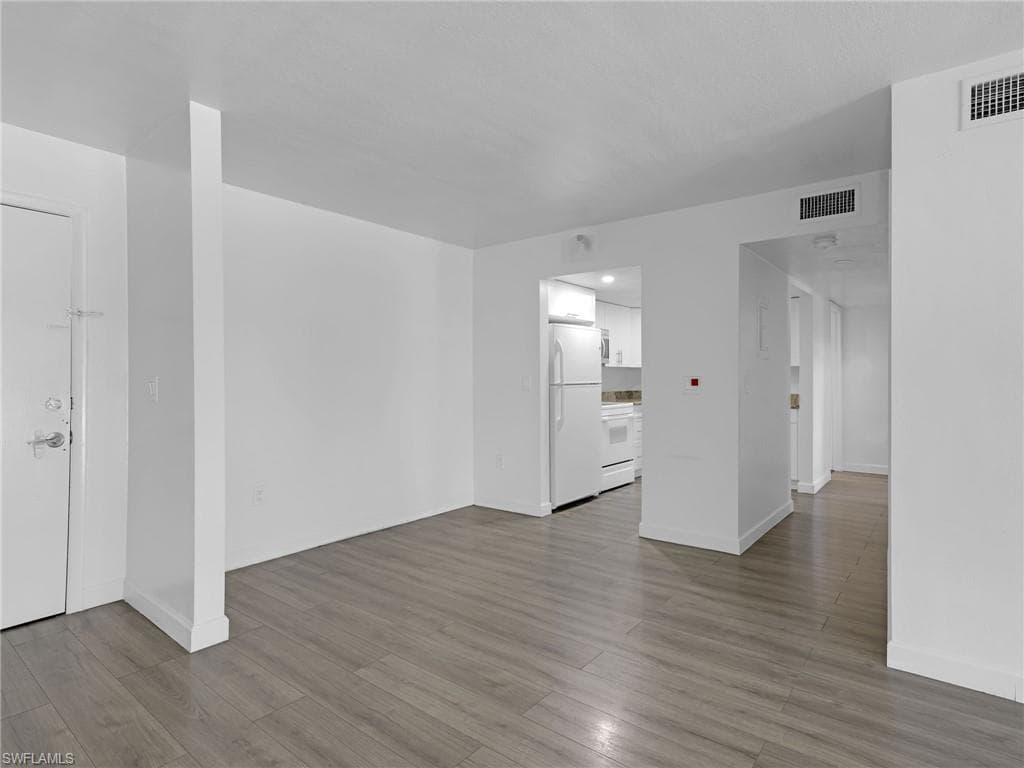 3704 Broadway # 208, FORT MYERS FL 33901-10