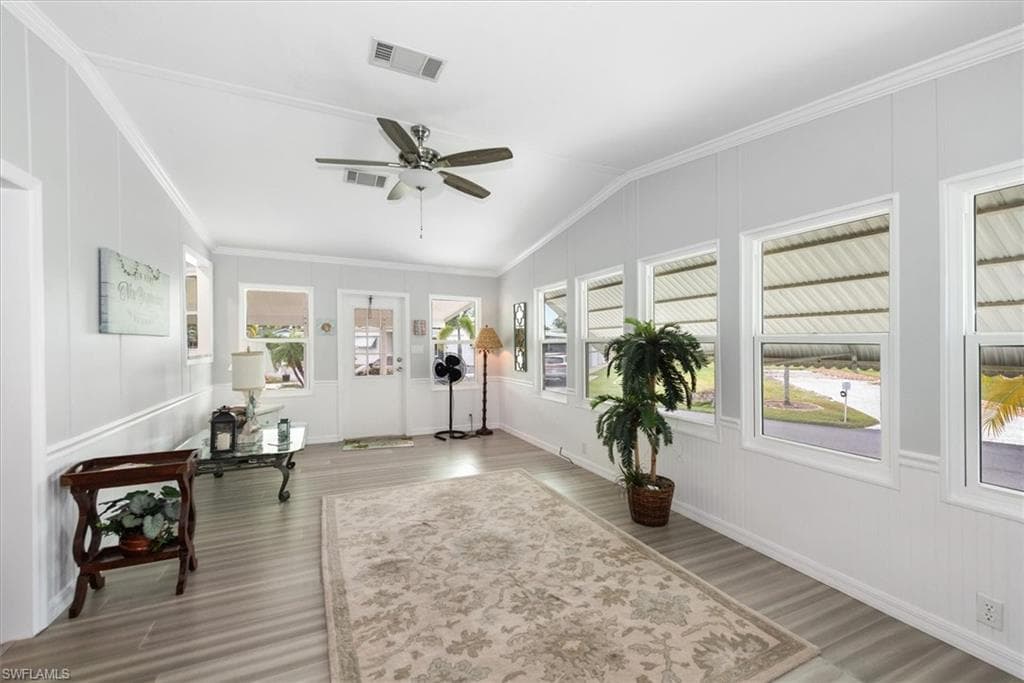 102 Elise DR-2