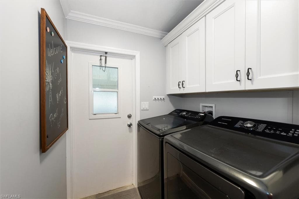 102 Elise DR-18