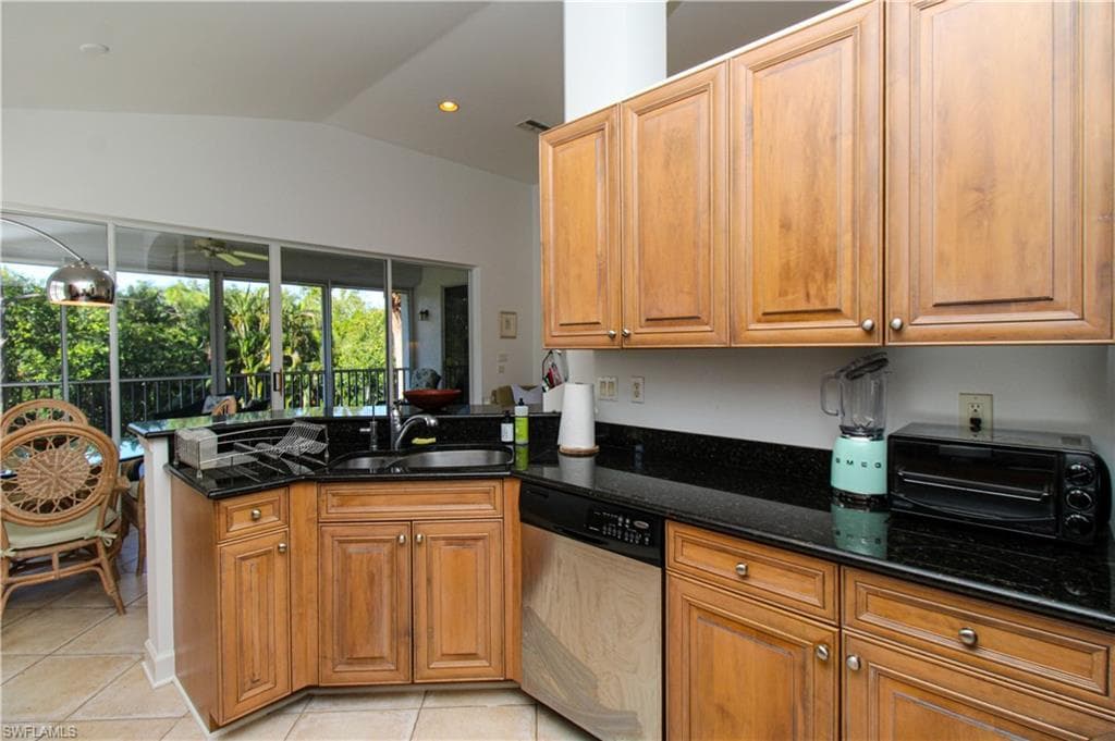 26956 Montego Pointe CT # 201, BONITA SPRINGS FL 34134-16