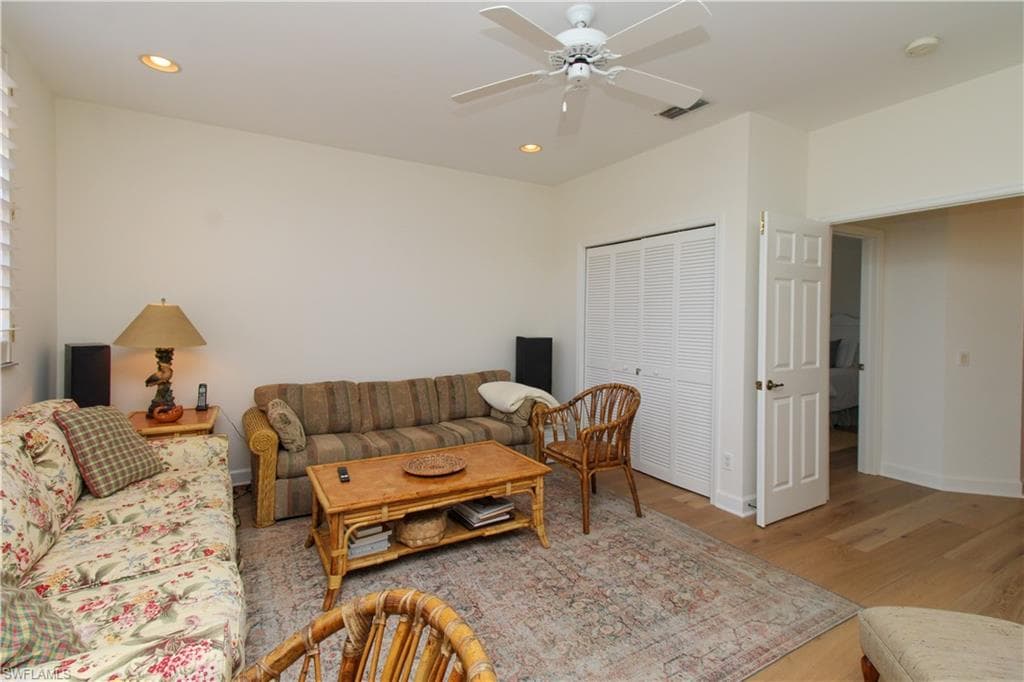 26956 Montego Pointe CT # 201, BONITA SPRINGS FL 34134-43