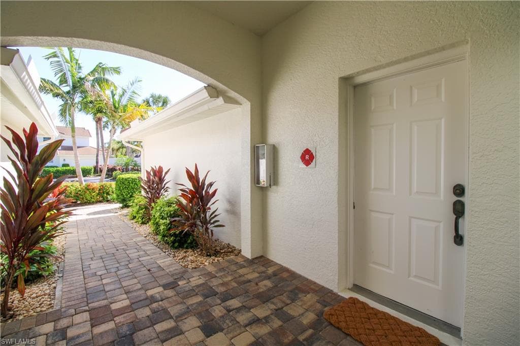 26956 Montego Pointe CT # 201, BONITA SPRINGS FL 34134-7