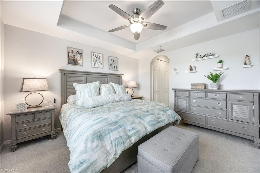 1320 Mariposa CIR 104-9