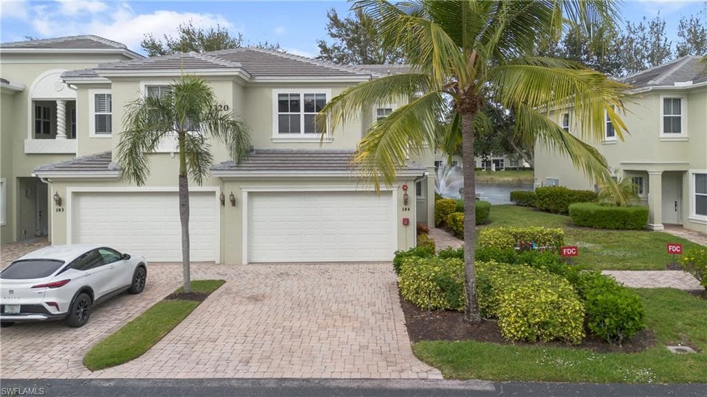 1320 Mariposa CIR 104-36