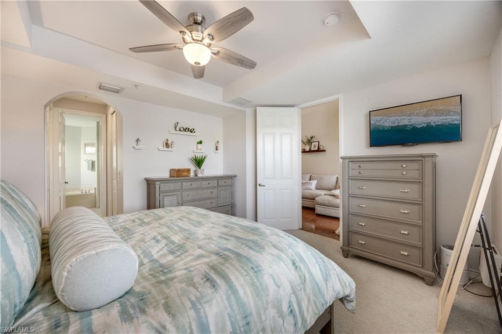1320 Mariposa CIR 104-10