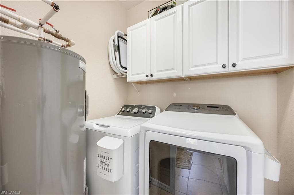 1320 Mariposa CIR 104-18