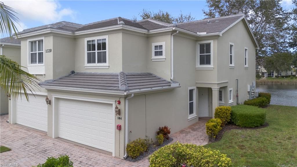 1320 Mariposa CIR 104-38