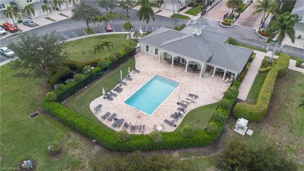 1320 Mariposa CIR 104-28
