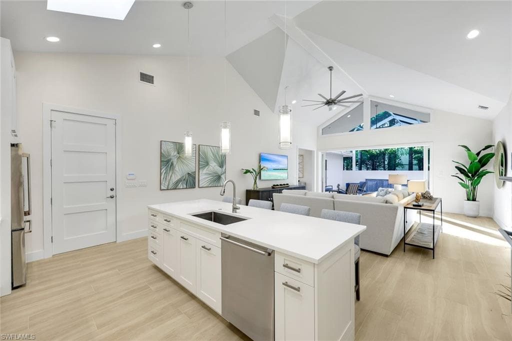 2100 Curtis ST, NAPLES FL 34112-9