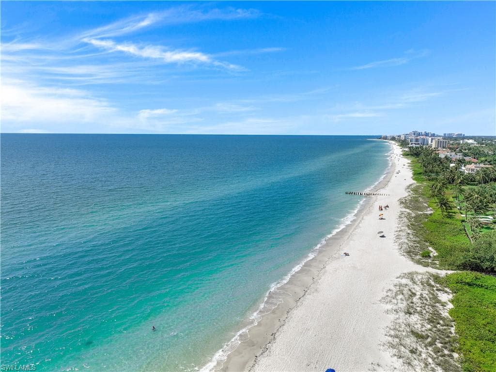 2100 Curtis ST, NAPLES FL 34112-30