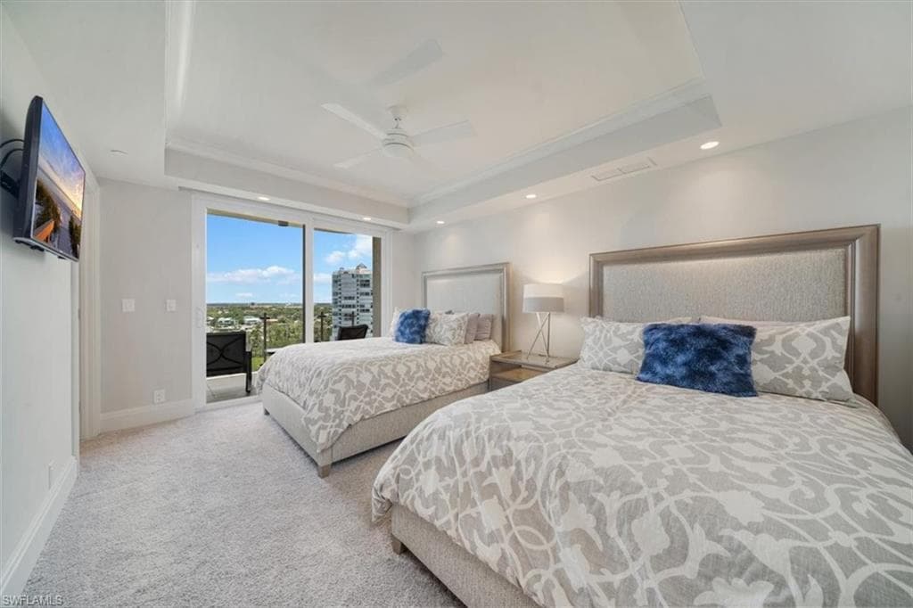 10 Seagate DR # 10N, NAPLES FL 34103-16