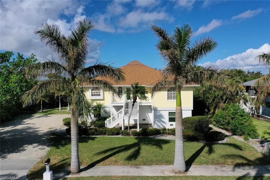 1426 Sand Castle RD, SANIBEL FL 33957-32