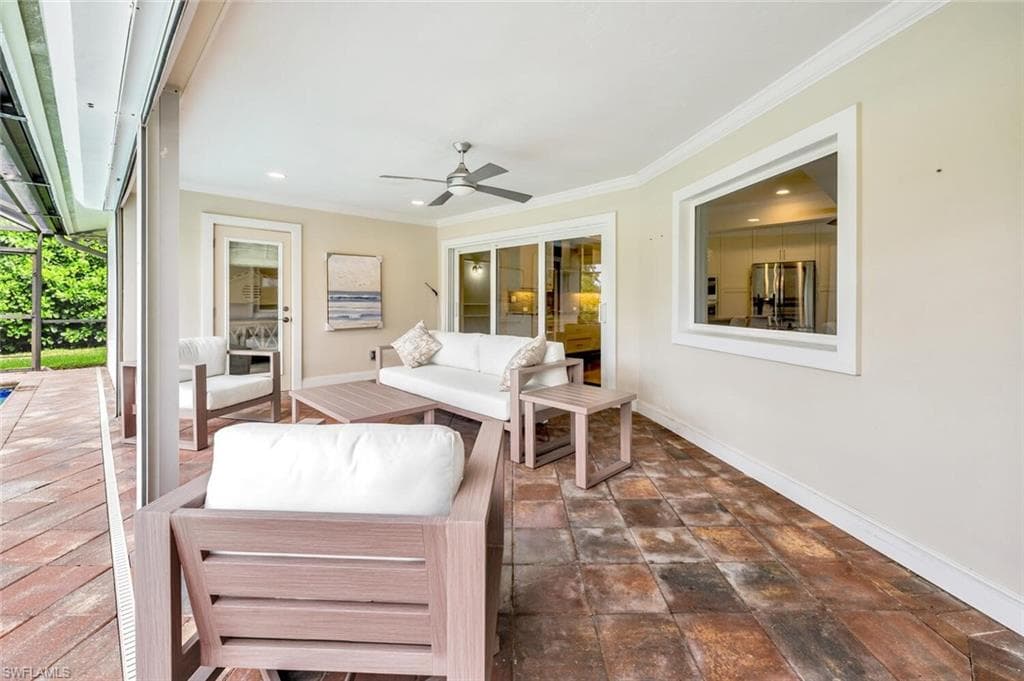 299 Mel Jen DR, NAPLES FL 34105-37