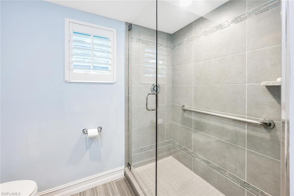 299 Mel Jen DR, NAPLES FL 34105-28
