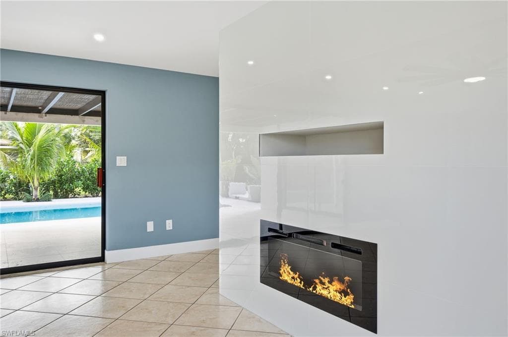 1560 Ricardo AVE, FORT MYERS FL 33901-6