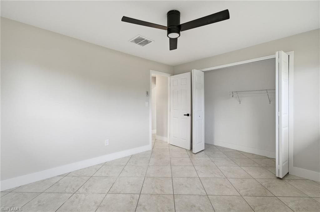 1560 Ricardo AVE, FORT MYERS FL 33901-18