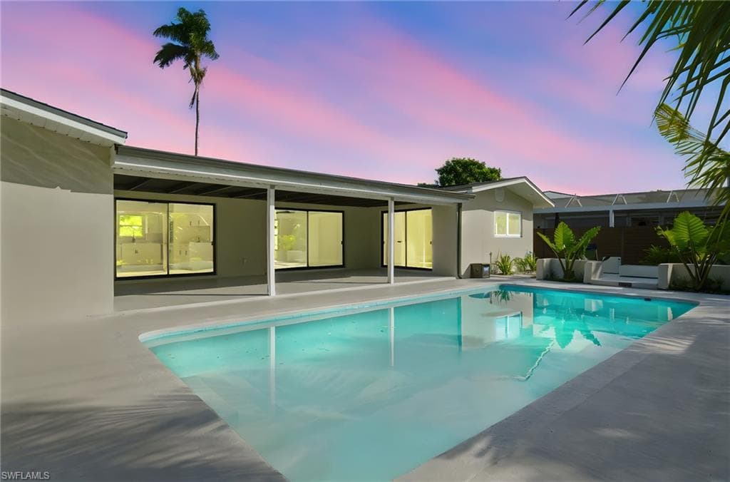 1560 Ricardo AVE, FORT MYERS FL 33901-30