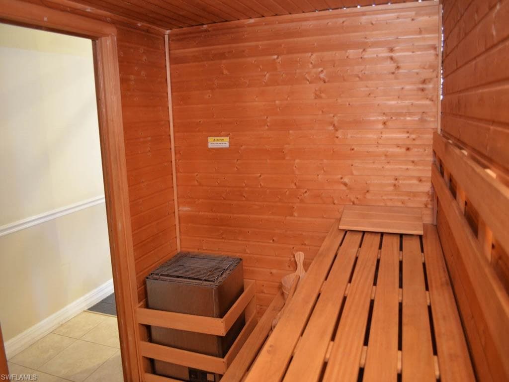 13831 Eagle Ridge Lakes DR # 202, FORT MYERS FL 33912-40