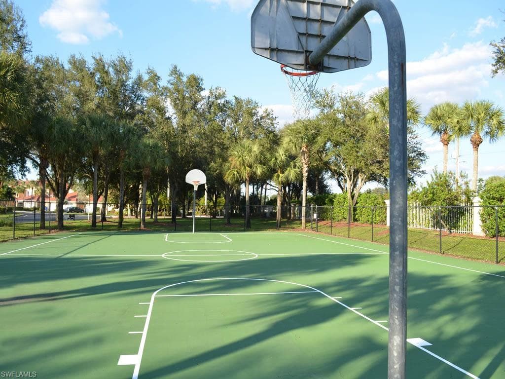 13831 Eagle Ridge Lakes DR # 202, FORT MYERS FL 33912-45