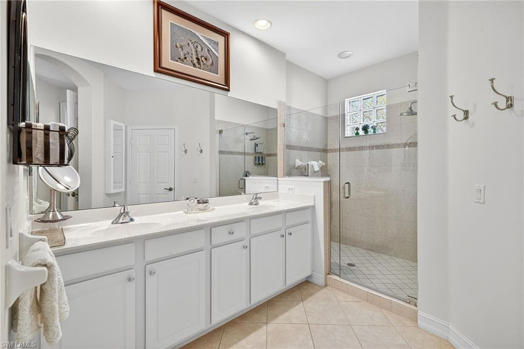 20935 Island Sound CIR # 201, ESTERO FL 33928-17