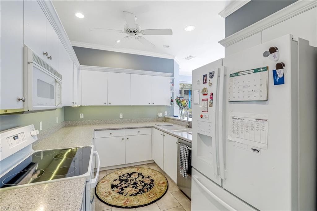 795 Crossfield CIR # 85, NAPLES FL 34104-4