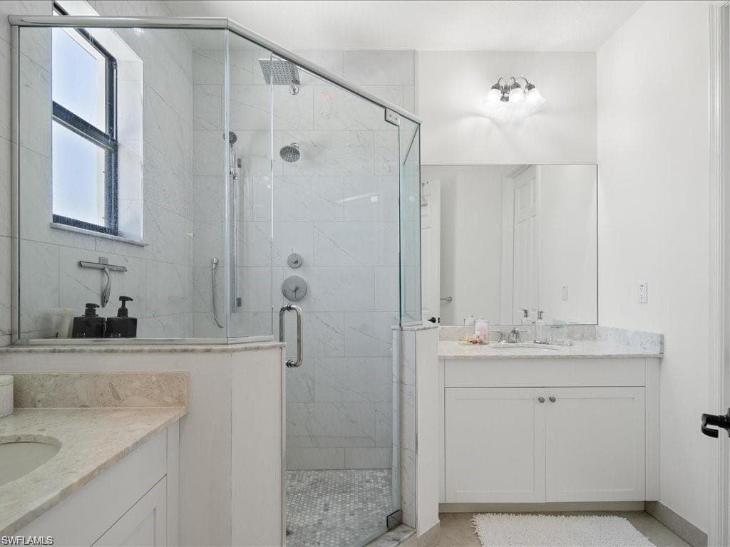 8812 Madrid CIR, NAPLES FL 34104-23