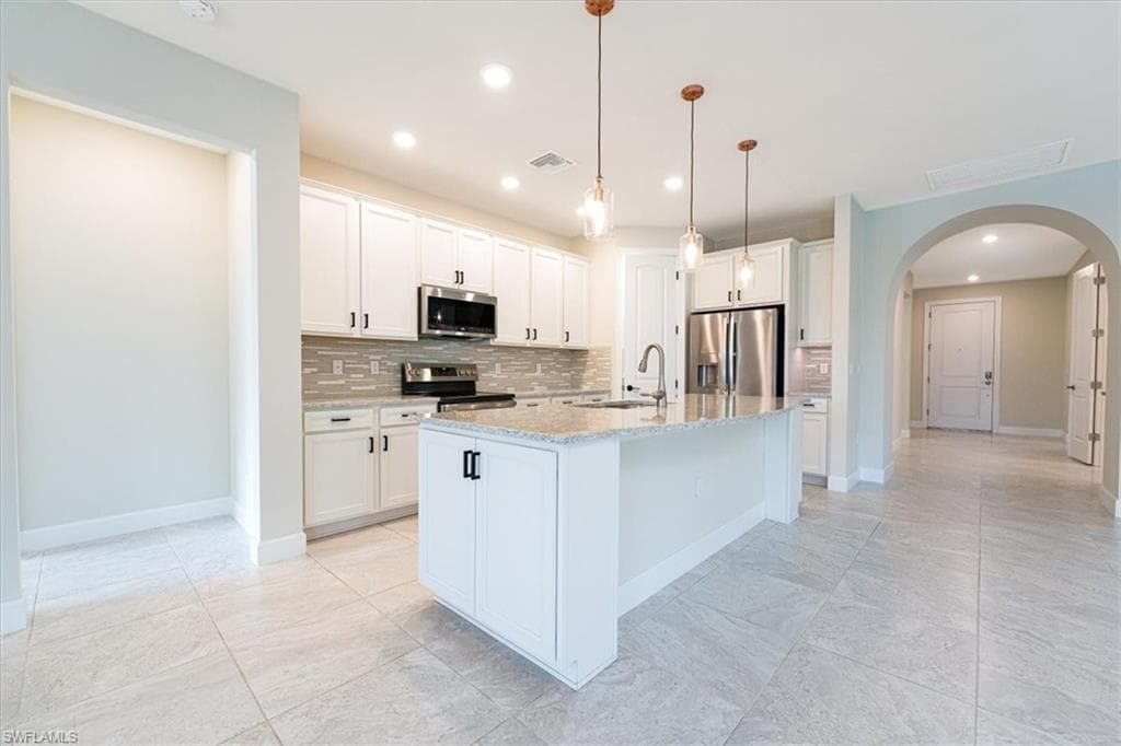 1996 Parson ST, NAPLES FL 34120-19