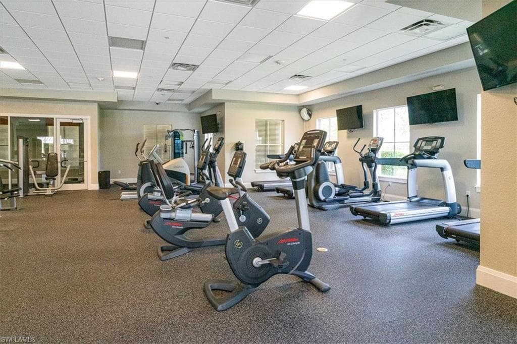 1996 Parson ST, NAPLES FL 34120-48