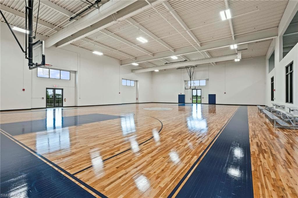 20240 Napa LOOP, ESTERO FL 33928-39