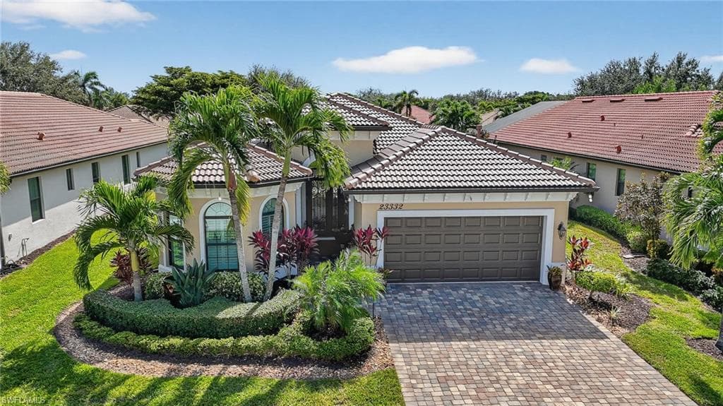 23332 Sanabria LOOP, BONITA SPRINGS FL 34135-1