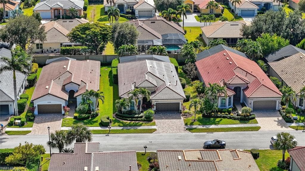 23332 Sanabria LOOP, BONITA SPRINGS FL 34135-2