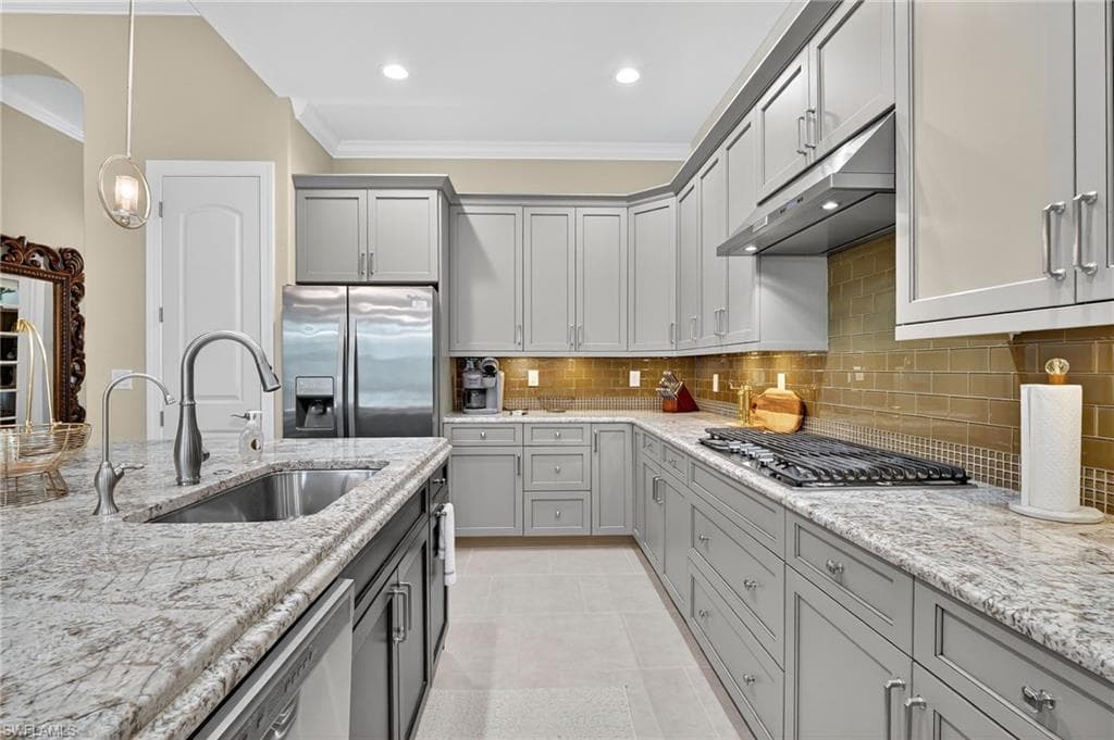 23332 Sanabria LOOP, BONITA SPRINGS FL 34135-10