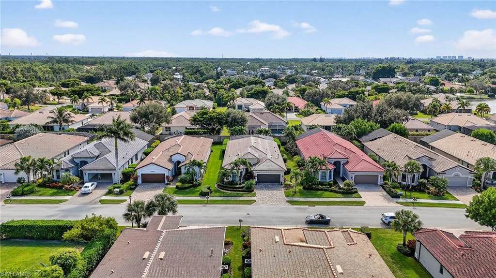 23332 Sanabria LOOP, BONITA SPRINGS FL 34135-3