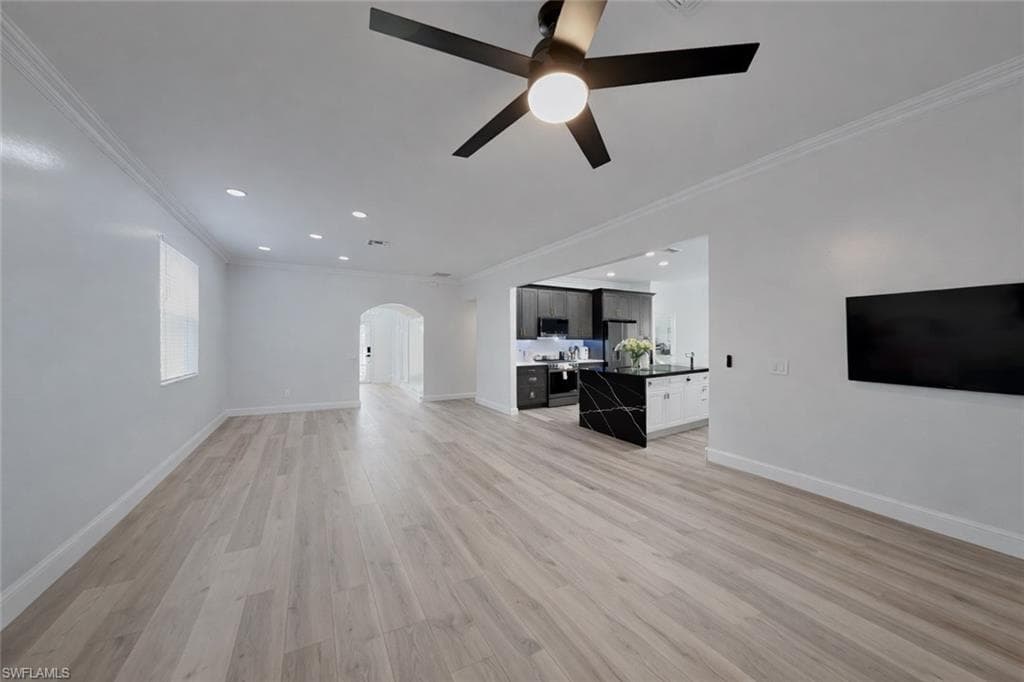 21596 Berwhich RUN, ESTERO FL 33928-3