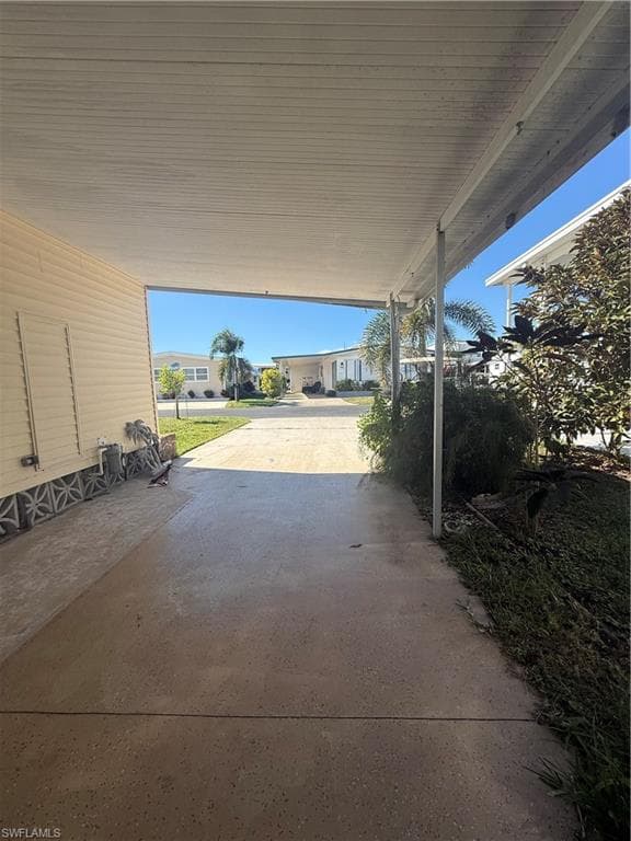 350 Shoreland DR, FORT MYERS FL 33905-4
