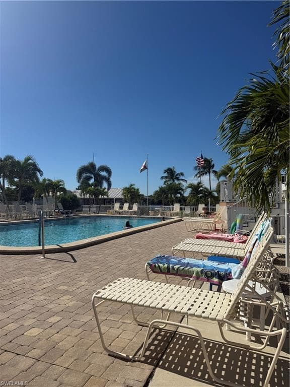 350 Shoreland DR, FORT MYERS FL 33905-9