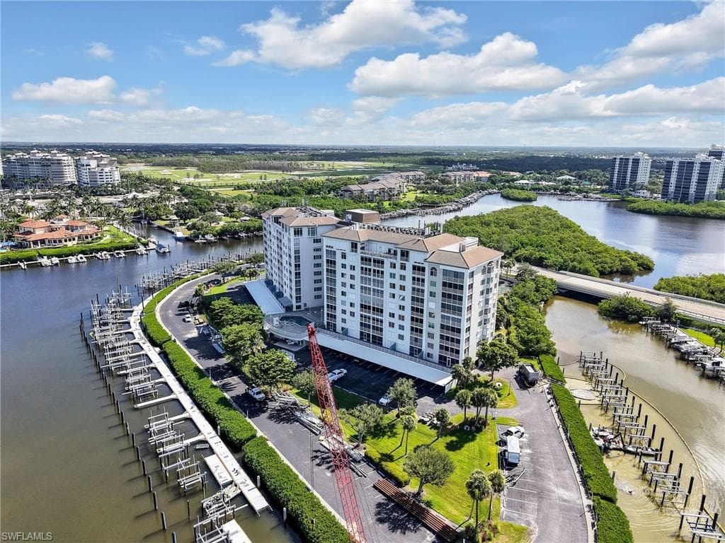 13105 Vanderbilt DR # 909, NAPLES FL 34110-41