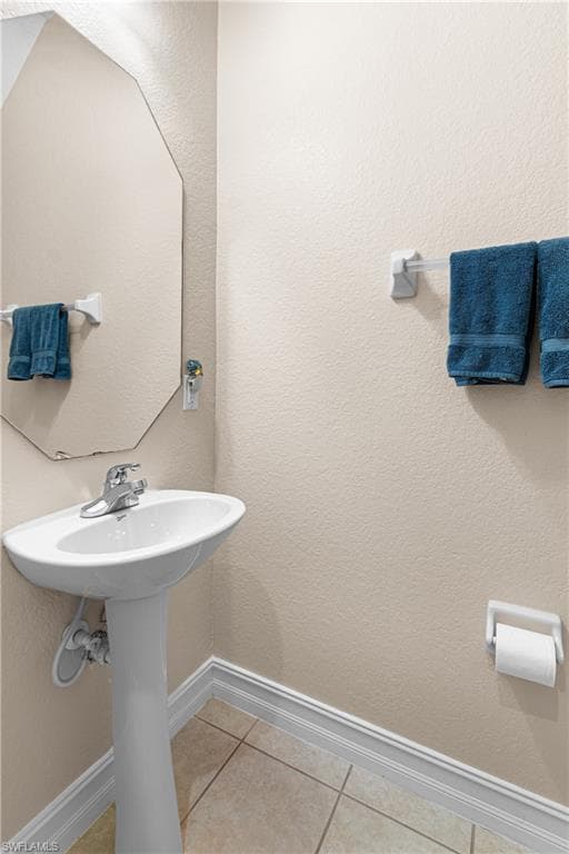 9070 Water Tupelo RD, FORT MYERS FL 33912-19