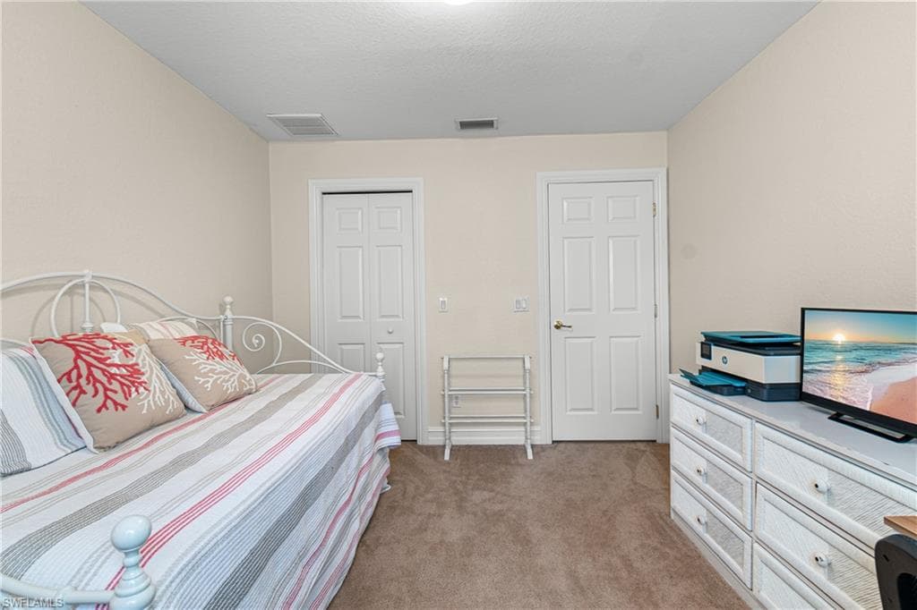 9070 Water Tupelo RD, FORT MYERS FL 33912-38