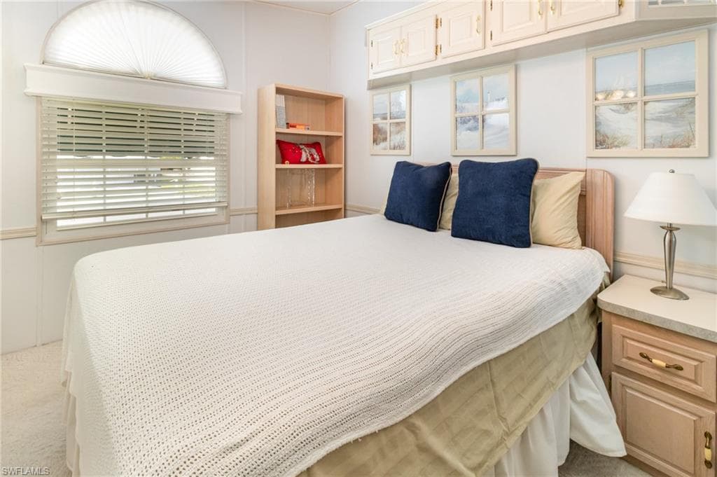 3048 Crystal Lake DR, NAPLES FL 34120-18